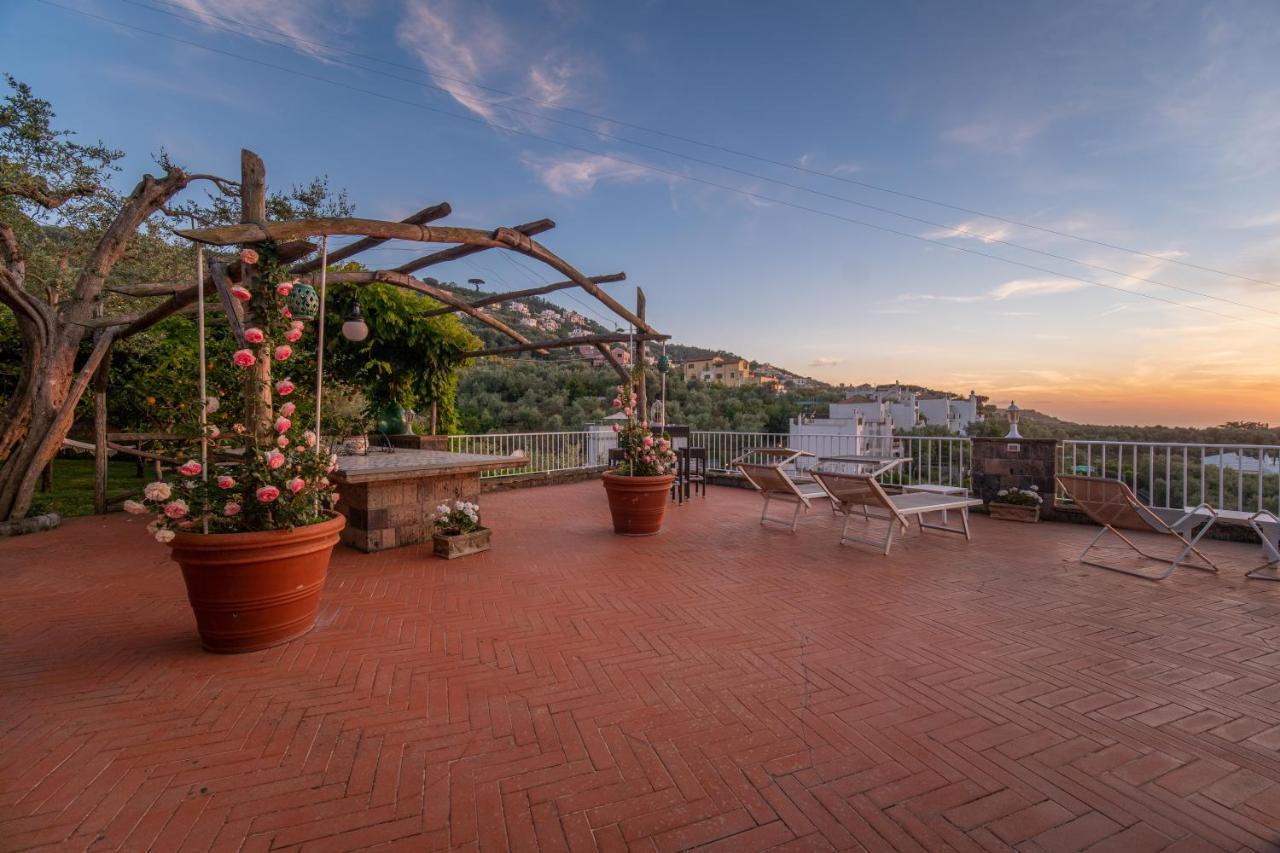 Villa Carolina Sorrento Private Heated Pool And Sea View Exterior photo